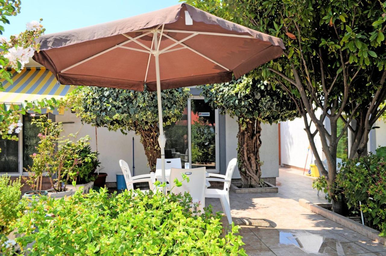 Riverside Apartments Chiara Ulcinj Exterior photo